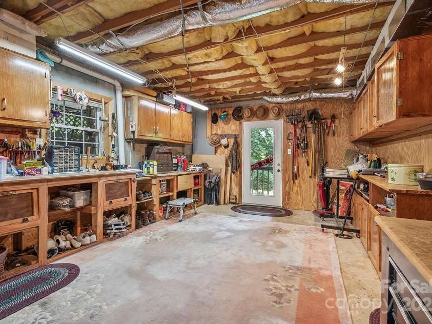 1995 Hemlock Trail, Columbus, NC 28722.  MLS# CAR4278397, YatesRealty ID 27778. 