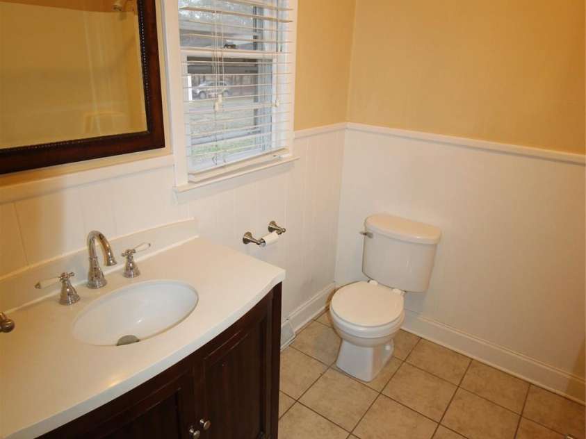 203 Ratchford Farm Road, Gastonia, NC 28056.  MLS# CAR4317730, YatesRealty ID 2778. 