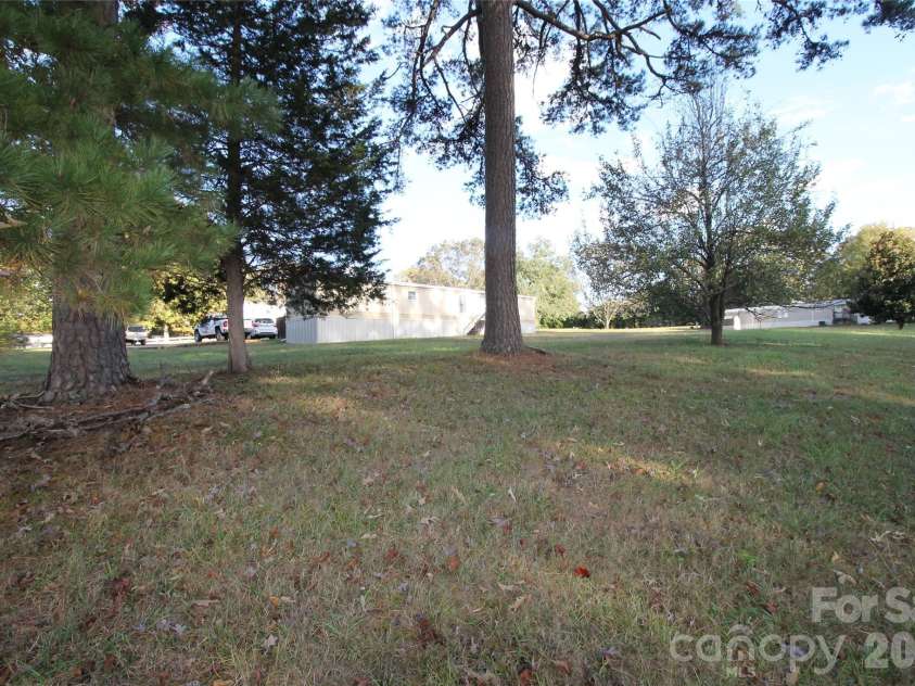 203 Ratchford Farm Road, Gastonia, NC 28056.  MLS# CAR4317730, YatesRealty ID 2778. 