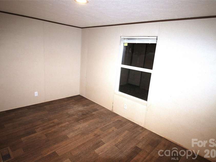 203 Ratchford Farm Road, Gastonia, NC 28056.  MLS# CAR4317730, YatesRealty ID 2778. 