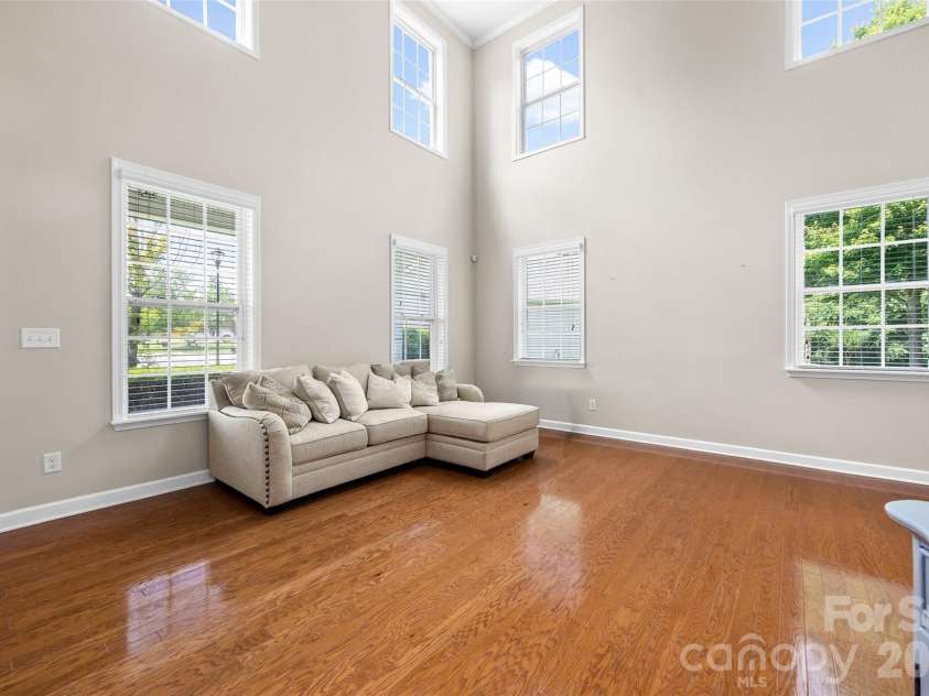 5093 Gladiola Way, Tega Cay, SC 29708.  MLS# CAR4384631, YatesRealty ID 27780. 