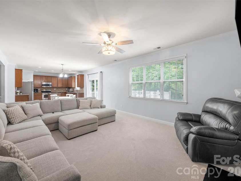 5093 Gladiola Way, Tega Cay, SC 29708.  MLS# CAR4384631, YatesRealty ID 27780. 