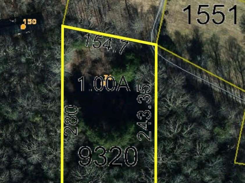 74 Jarrett Drive, Bakersville, NC 28705.  MLS# CAR4284829, YatesRealty ID 27780. 