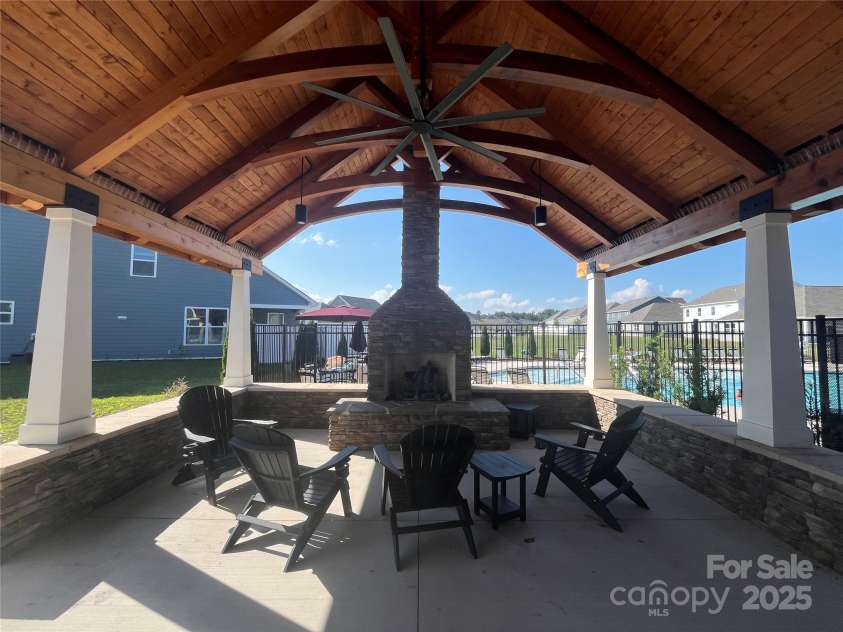 134 Fox Cove Road, Hendersonville, NC 28792.  MLS# CAR4283980, YatesRealty ID 27781. Outdoor Clubhouse Sitting Area