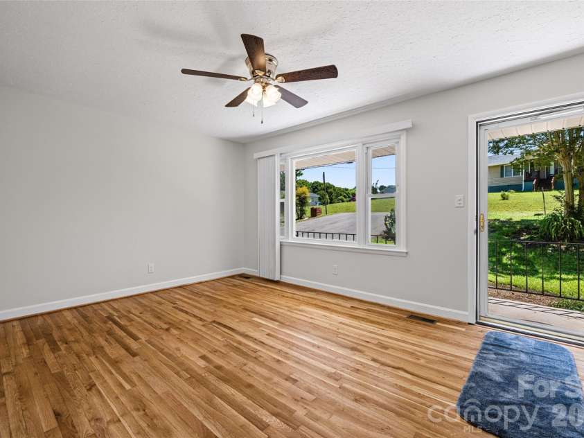 219 Belton Avenue, Mount Holly, NC 28120.  MLS# CAR4389483, YatesRealty ID 27781. 