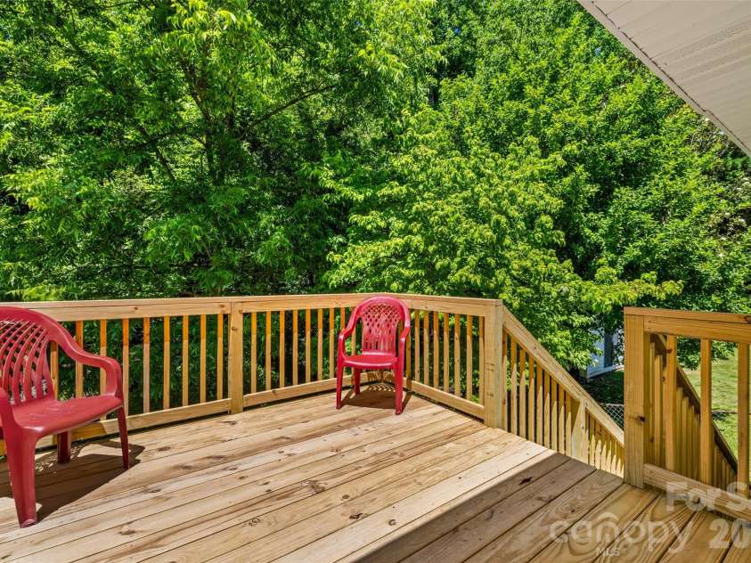 219 Belton Avenue, Mount Holly, NC 28120.  MLS# CAR4389483, YatesRealty ID 27781. 