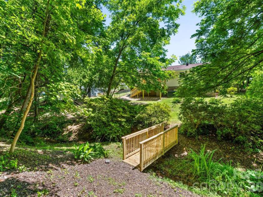 219 Belton Avenue, Mount Holly, NC 28120.  MLS# CAR4389483, YatesRealty ID 27781. 