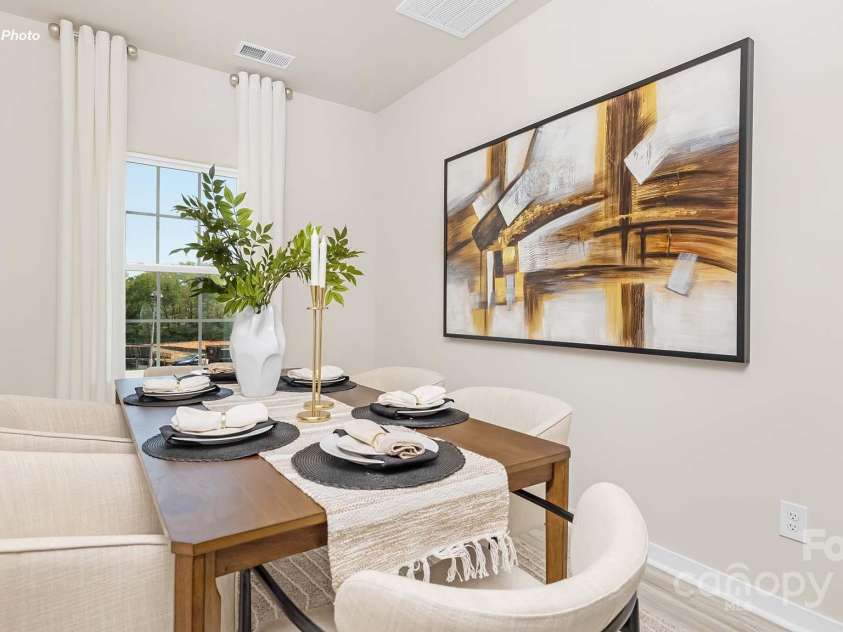 11230 Cardinal Creek Avenue, Charlotte, NC 28215.  MLS# CAR4276827, YatesRealty ID 27782. 