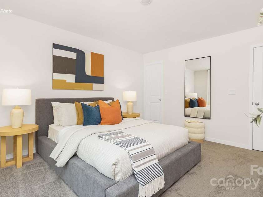 11230 Cardinal Creek Avenue, Charlotte, NC 28215.  MLS# CAR4276827, YatesRealty ID 27782. 