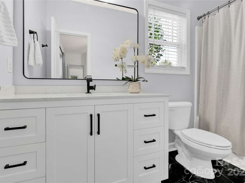 12426 Stone Garden Drive, Huntersville, NC 28078.  MLS# CAR4283587, YatesRealty ID 27784. 