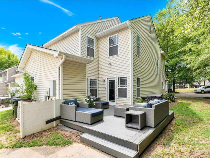 12426 Stone Garden Drive, Huntersville, NC 28078.  MLS# CAR4283587, YatesRealty ID 27784. 