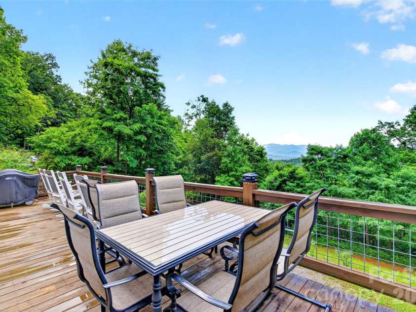 696 Hickory Nut Hollow, Old Fort, NC 28762.  MLS# CAR4385663, YatesRealty ID 27786. 