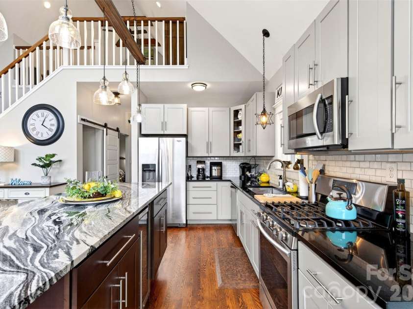 696 Hickory Nut Hollow, Old Fort, NC 28762.  MLS# CAR4385663, YatesRealty ID 27786. 