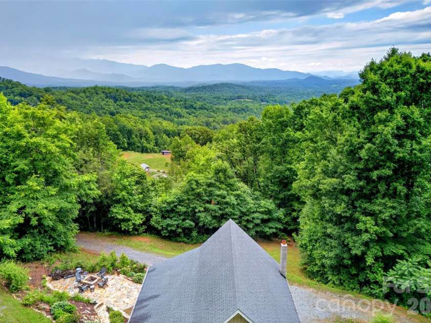 696 Hickory Nut Hollow, Old Fort, NC 28762.  MLS# CAR4385663, YatesRealty ID 27786. 