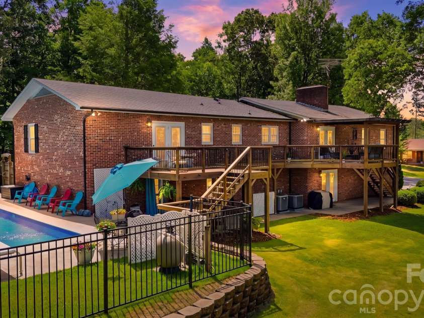 138 Whispering Pines Drive, Hudson, NC 28638.  MLS# CAR4385334, YatesRealty ID 27789. 