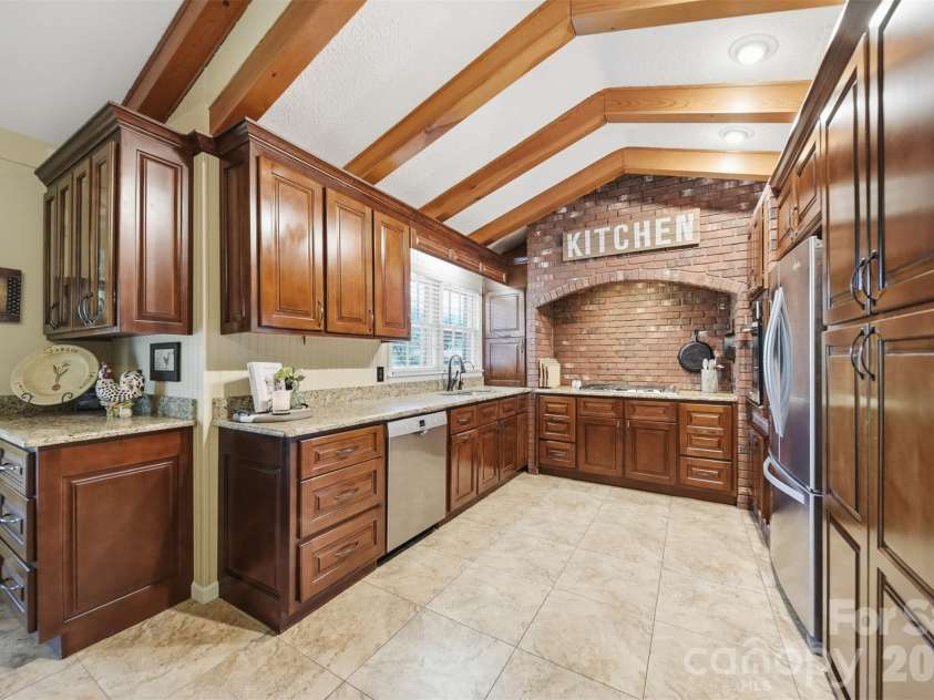 138 Whispering Pines Drive, Hudson, NC 28638.  MLS# CAR4385334, YatesRealty ID 27789. 