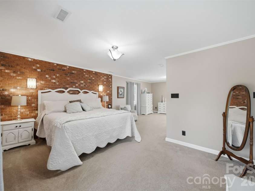 138 Whispering Pines Drive, Hudson, NC 28638.  MLS# CAR4385334, YatesRealty ID 27789. 