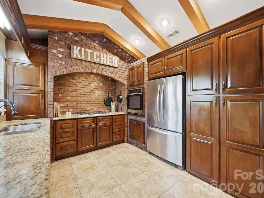 138 Whispering Pines Drive, Hudson, NC 28638.  MLS# CAR4385334, YatesRealty ID 27789. 
