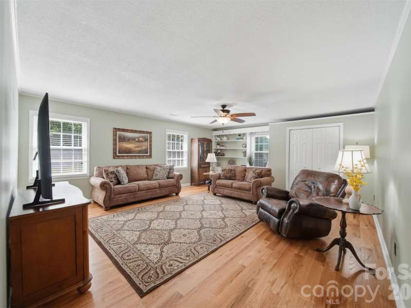 138 Whispering Pines Drive, Hudson, NC 28638.  MLS# CAR4385334, YatesRealty ID 27789. 