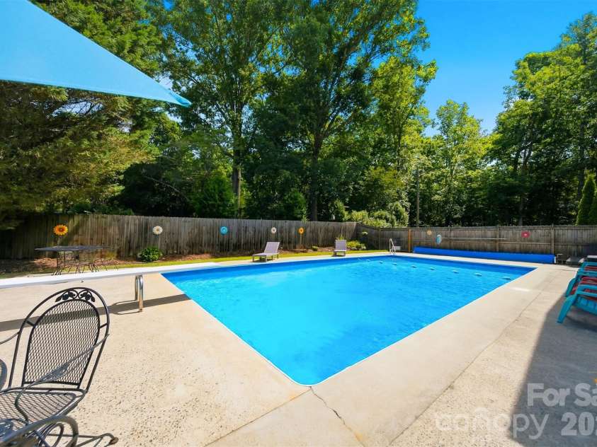 138 Whispering Pines Drive, Hudson, NC 28638.  MLS# CAR4385334, YatesRealty ID 27789. 