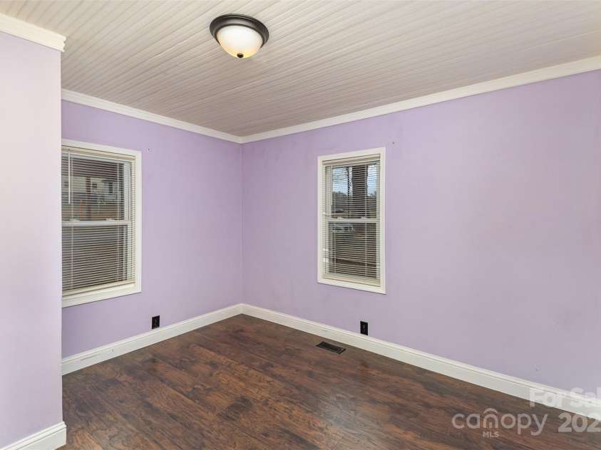 107 Mcginnis Street, Kings Mountain, NC 28086.  MLS# CAR4217487, YatesRealty ID 2779. 