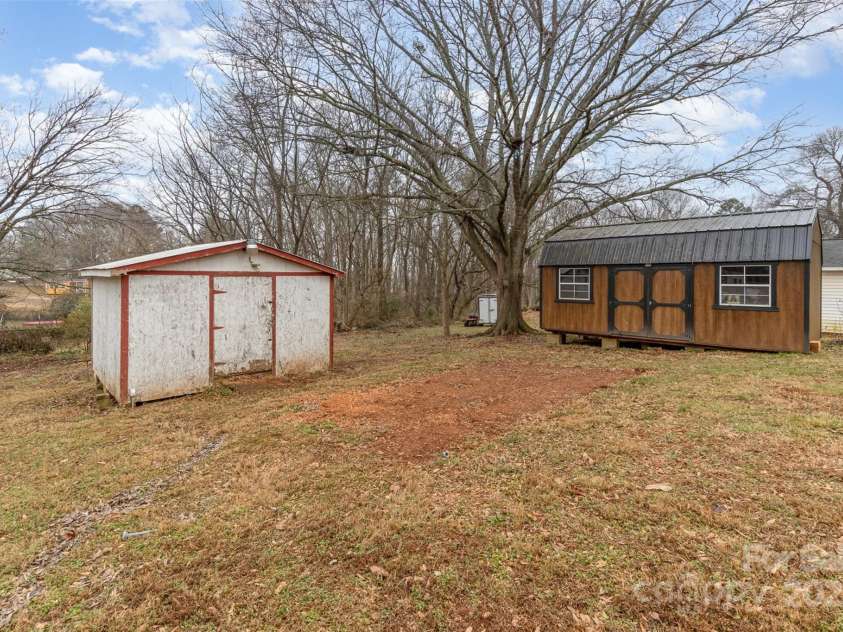 107 Mcginnis Street, Kings Mountain, NC 28086.  MLS# CAR4217487, YatesRealty ID 2779. 