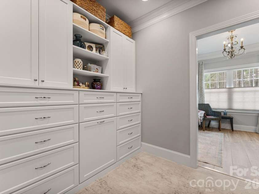 9156 Fair Oak Drive, Sherrills Ford, NC 28673.  MLS# CAR4351146, YatesRealty ID 2779. 