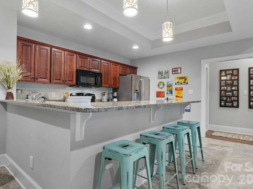 9156 Fair Oak Drive, Sherrills Ford, NC 28673.  MLS# CAR4351146, YatesRealty ID 2779. 