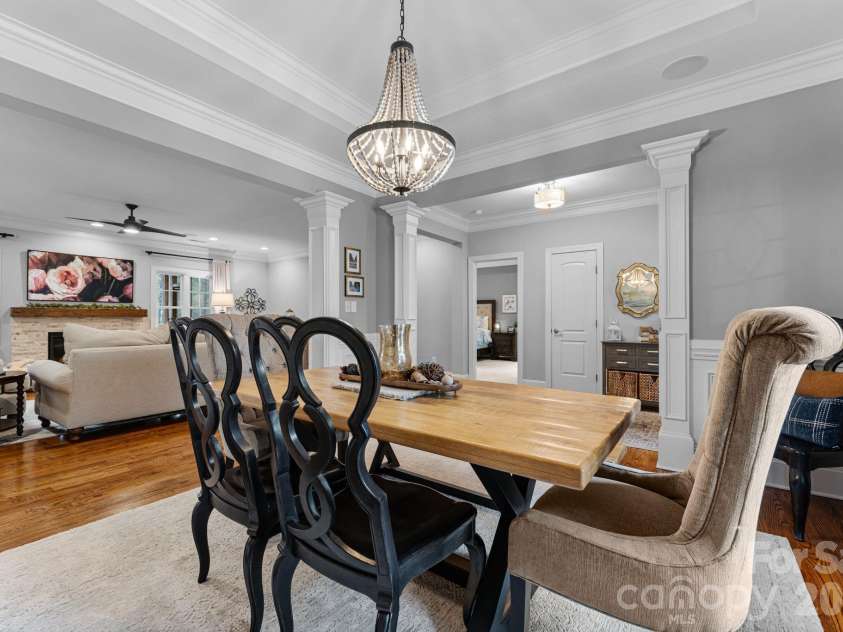 9156 Fair Oak Drive, Sherrills Ford, NC 28673.  MLS# CAR4351146, YatesRealty ID 2779. Dining Room