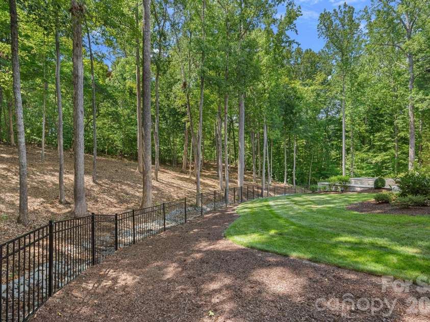 17416 Gillican Overlook Road, Davidson, NC 28036.  MLS# CAR4373444, YatesRealty ID 27790. 