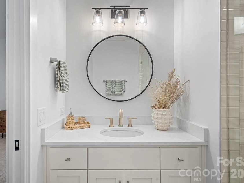 17416 Gillican Overlook Road, Davidson, NC 28036.  MLS# CAR4373444, YatesRealty ID 27790. Ensuite full bath #3 with walk-in shower