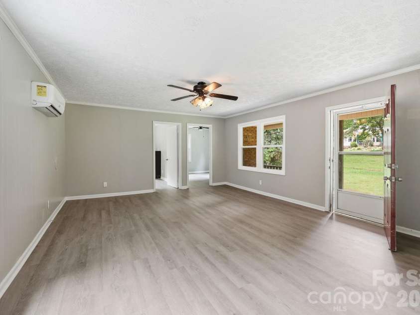 517 & 513 Cox Road, Salisbury, NC 28146.  MLS# CAR4389562, YatesRealty ID 27793. 