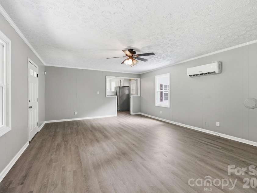 517 & 513 Cox Road, Salisbury, NC 28146.  MLS# CAR4389562, YatesRealty ID 27793. 