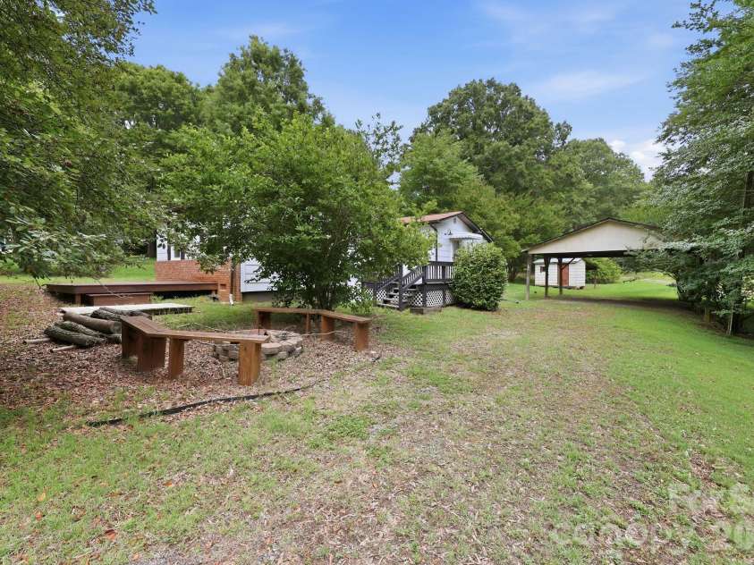 517 & 513 Cox Road, Salisbury, NC 28146.  MLS# CAR4389562, YatesRealty ID 27793. 