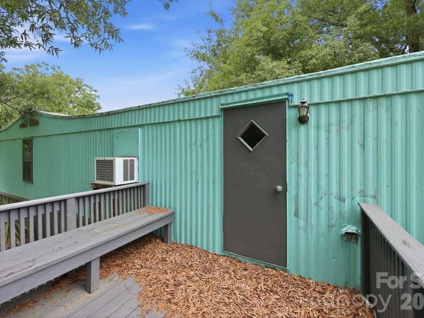 517 & 513 Cox Road, Salisbury, NC 28146.  MLS# CAR4389562, YatesRealty ID 27793. 