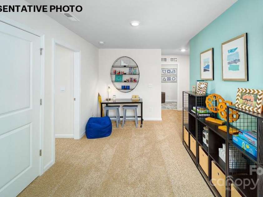 834 Naughton Street, Chester, SC 29706.  MLS# CAR4285048, YatesRealty ID 27793. Guest Full Bathroom- main level