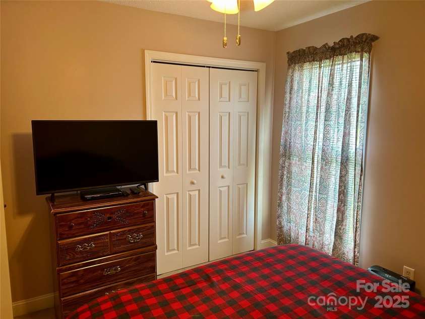 215 Autumn Chapel Drive, Salisbury, NC 28147.  MLS# CAR4285047, YatesRealty ID 27794. 