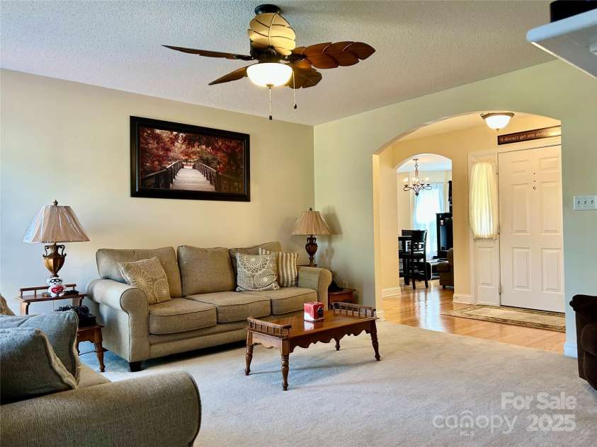 215 Autumn Chapel Drive, Salisbury, NC 28147.  MLS# CAR4285047, YatesRealty ID 27794. 