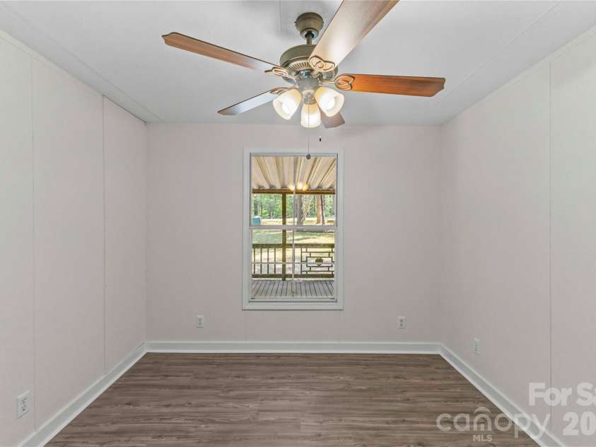 5021 Raintree Lane, Maiden, NC 28650.  MLS# CAR4387189, YatesRealty ID 27795. 
