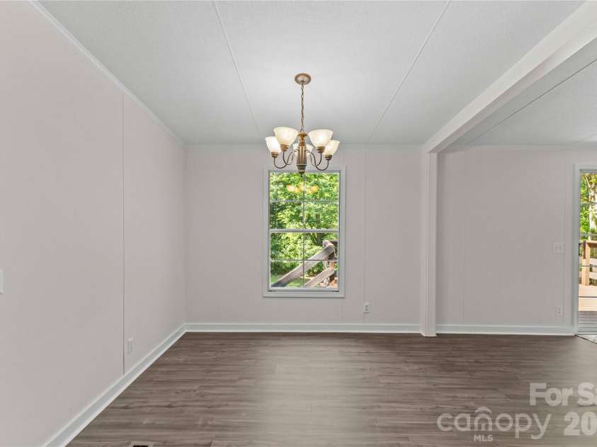 5021 Raintree Lane, Maiden, NC 28650.  MLS# CAR4387189, YatesRealty ID 27795. Dining room