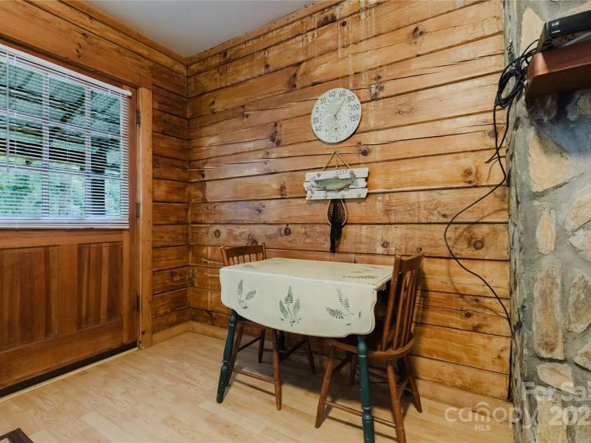 41 Dam Road, Bryson City, NC 28713.  MLS# CAR4284112, YatesRealty ID 27798. 