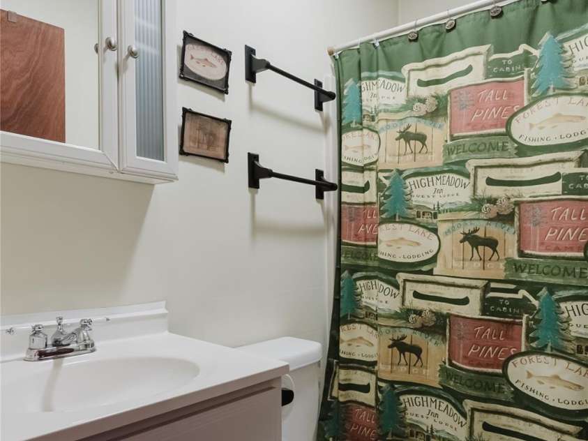 41 Dam Road, Bryson City, NC 28713.  MLS# CAR4284112, YatesRealty ID 27798. 