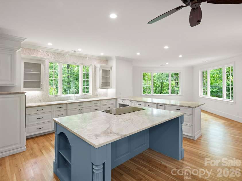 672 Walnut Valley Parkway, Arden, NC 28704.  MLS# CAR4373845, YatesRealty ID 27798. 