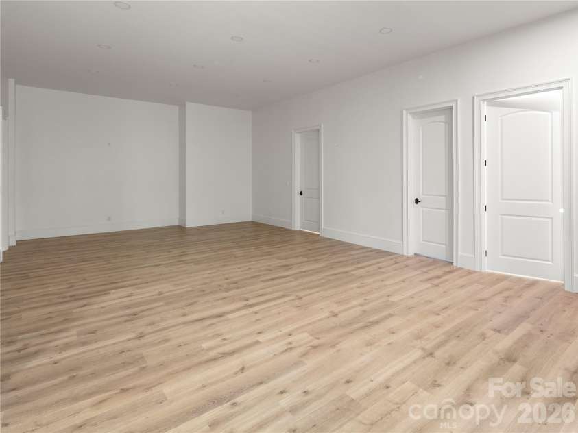 672 Walnut Valley Parkway, Arden, NC 28704.  MLS# CAR4373845, YatesRealty ID 27798. 