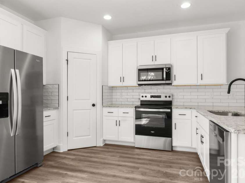 115 Indian Wells Court, Harmony, NC 28634.  MLS# CAR4354338, YatesRealty ID 27799. 