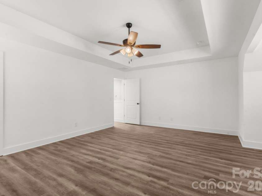 115 Indian Wells Court, Harmony, NC 28634.  MLS# CAR4354338, YatesRealty ID 27799. 