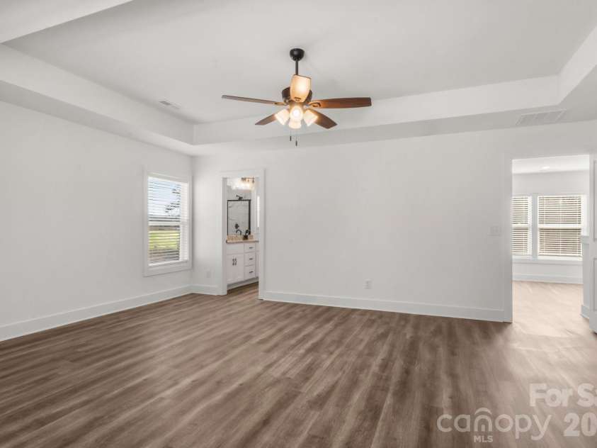 115 Indian Wells Court, Harmony, NC 28634.  MLS# CAR4354338, YatesRealty ID 27799. 