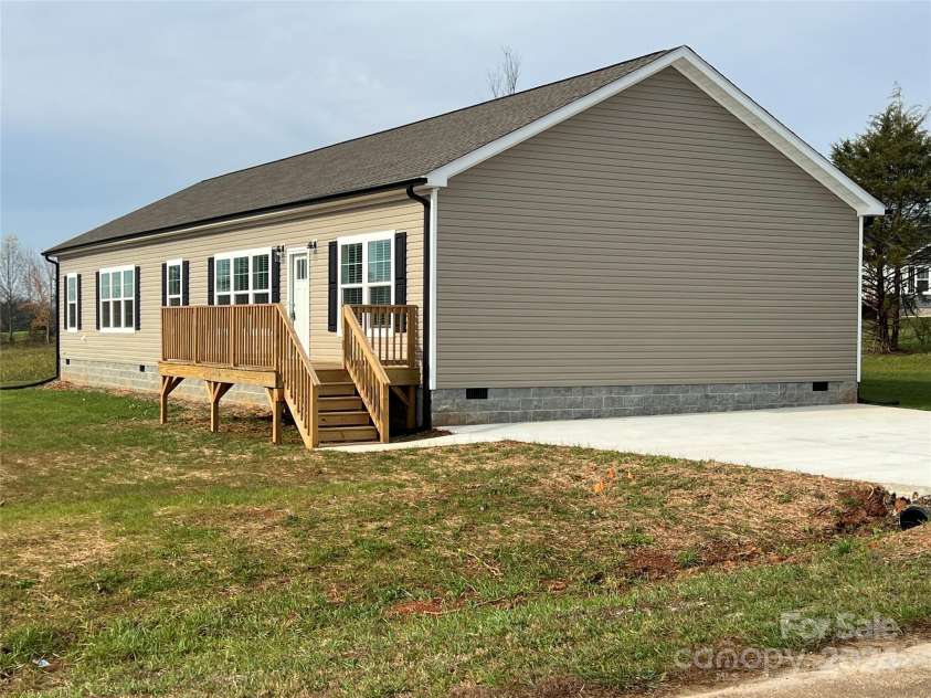 568 Drumstand Road, Stony Point, NC 28678.  MLS# CAR4201819, YatesRealty ID 278. 