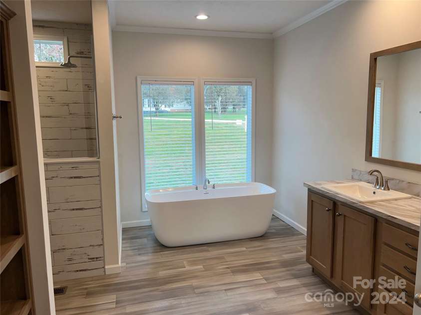 568 Drumstand Road, Stony Point, NC 28678.  MLS# CAR4201819, YatesRealty ID 278. Primary Bath