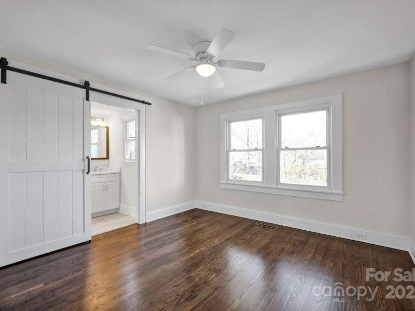 400 27th Street, Kannapolis, NC 28083.  MLS# CAR4215920, YatesRealty ID 2780. Primary Bedroom